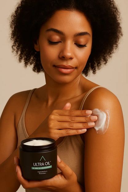 BAUME CORPS & CHEVEUX – NOURRIT, RÉPARE & REPULPE À BASE DE KARITE, COCO & ACIDE HYALURONIQUE